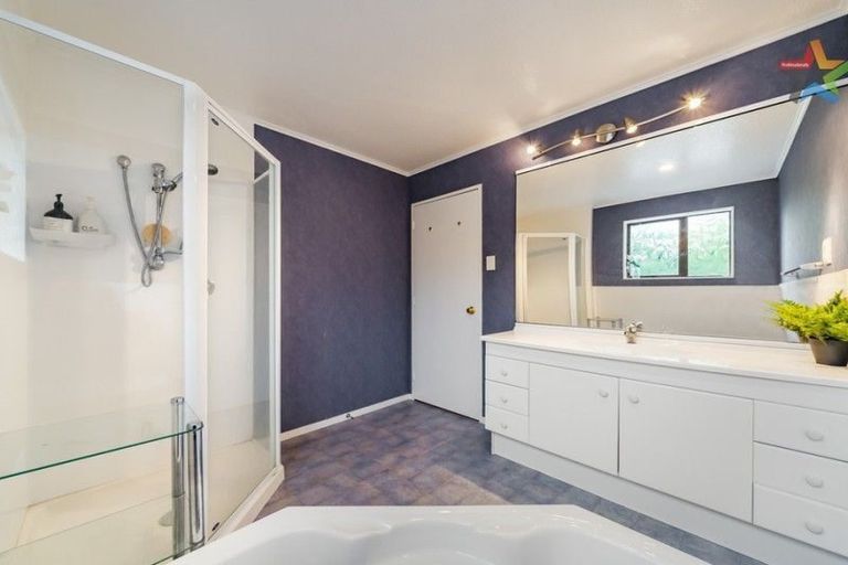 Photo of property in 75 Park Road, Belmont, Lower Hutt, 5010