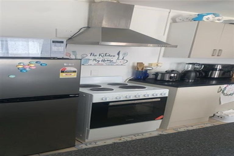 Photo of property in 6 Manapouri Place, Pakuranga Heights, Auckland, 2010