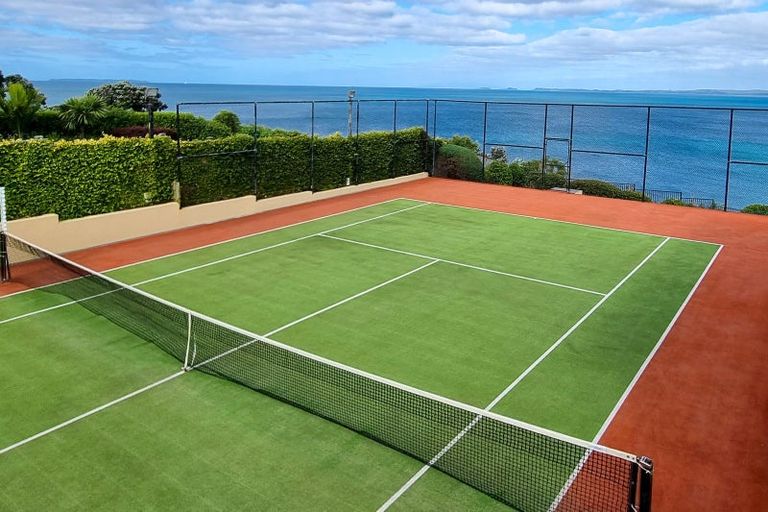 Photo of property in 207 Beach Road, Campbells Bay, Auckland, 0630