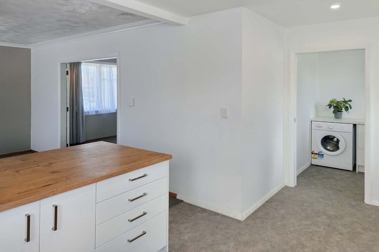 Photo of property in 7 Cole Grove, Wallaceville, Upper Hutt, 5018