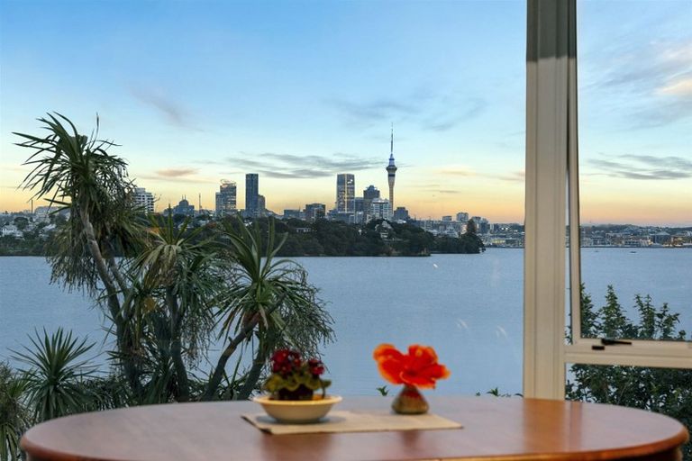 Photo of property in 109a Norwood Road, Bayswater, Auckland, 0622