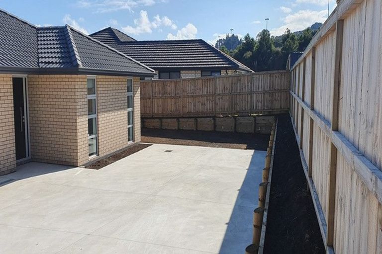 Photo of property in 58 Helenvale Crescent, Pokeno, 2402