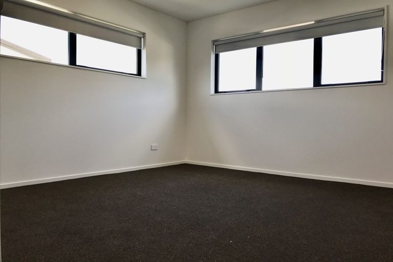 Photo of property in 9/69 Suva Street, Upper Riccarton, Christchurch, 8041