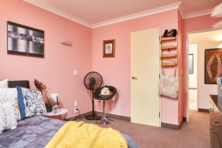 Photo of property in 5 Coulston Place, Riverdale, Gisborne, 4010