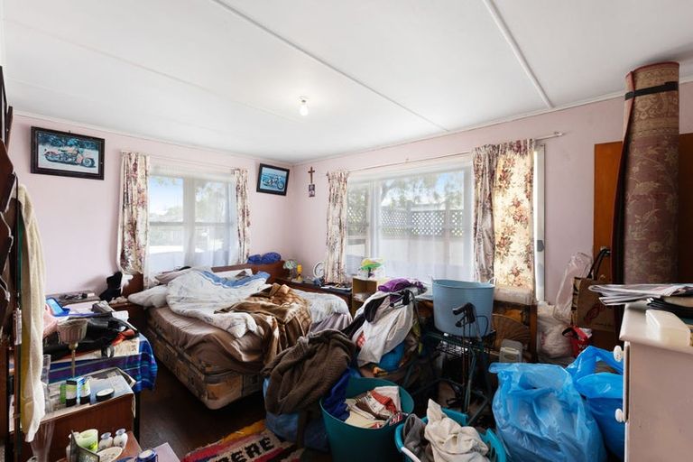 Photo of property in 81 Wallace Road, Mangere Bridge, Auckland, 2022
