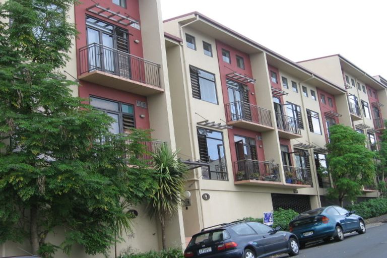 Photo of property in 1e/9 Charlotte Street, Eden Terrace, Auckland, 1021