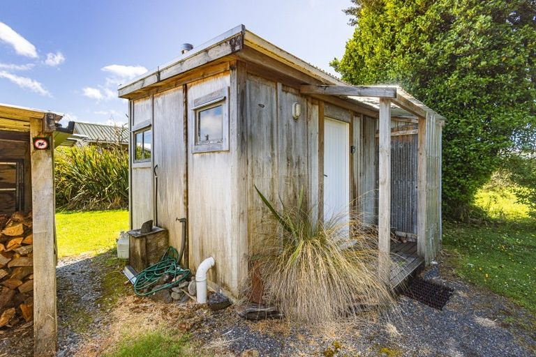 Photo of property in 30 Mackenzie Street, National Park, Owhango, 3989