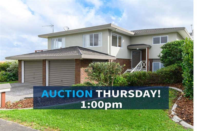 Photo of property in 1 Marguerita Place, West Harbour, Auckland, 0618