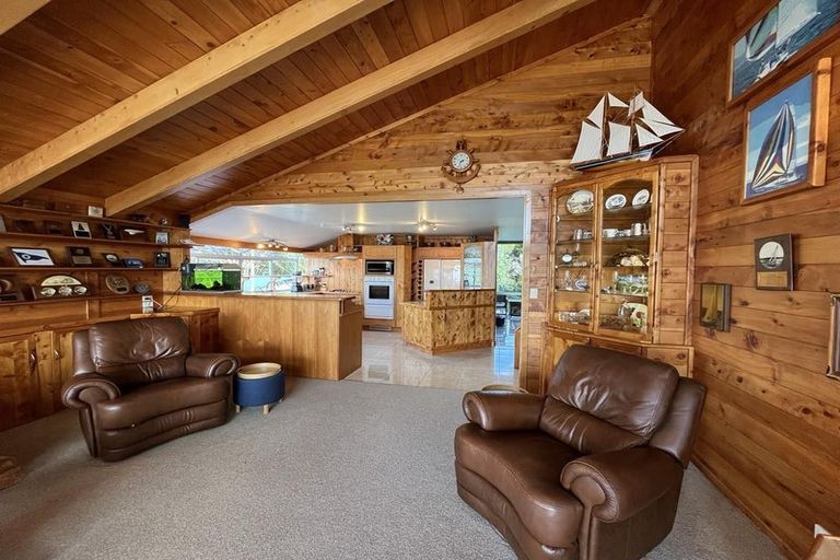 Photo of property in 18 Sir George Back Street, Opua, 0200