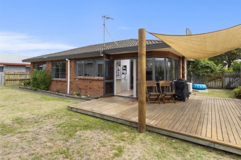 Photo of property in 55 Kane Road, Papamoa Beach, Papamoa, 3118
