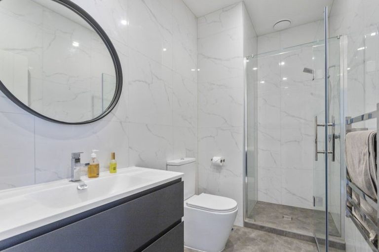 Photo of property in 5b Northboro Road, Hauraki, Auckland, 0622