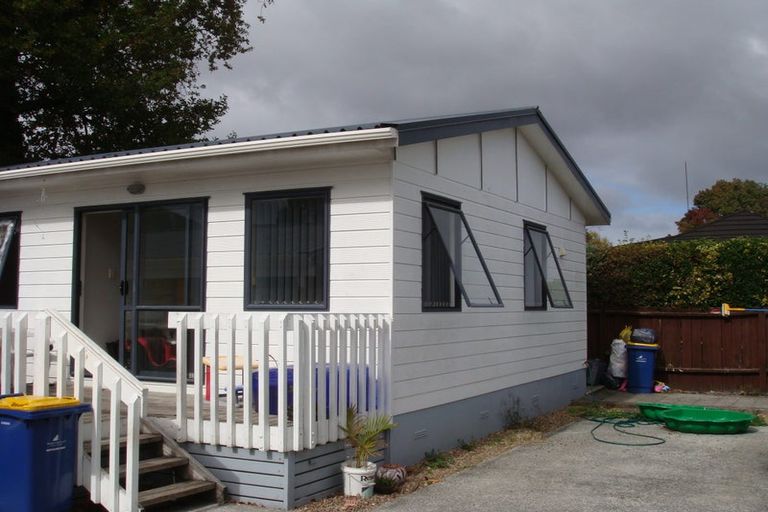 Photo of property in 21 Te Kanawa Crescent, Henderson, Auckland, 0610