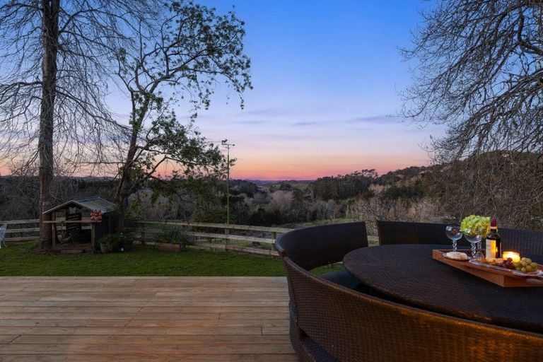 Photo of property in 26 Hamilton Road, Waimauku, 0881