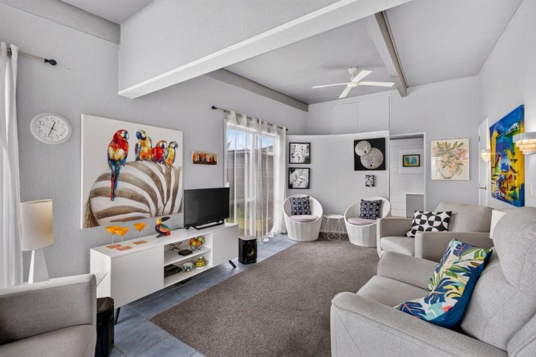 Photo of property in 6/93 Nelson Crescent, Napier South, Napier, 4110