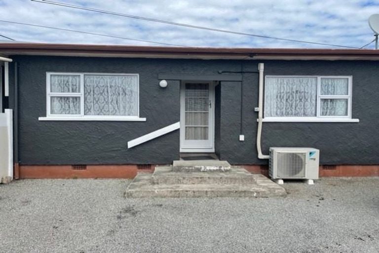 Photo of property in 48 Peel Street, Westport, 7825