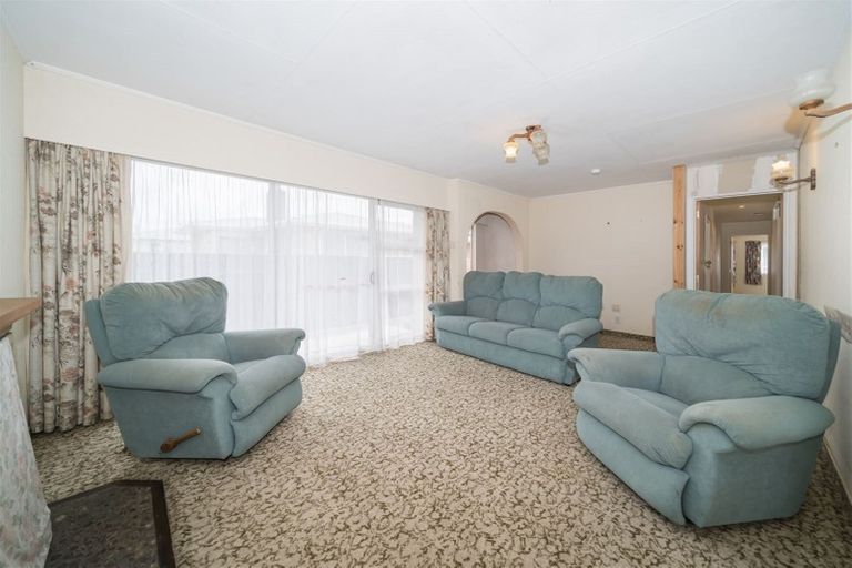 Photo of property in 104 Apollo Parade, Milson, Palmerston North, 4414