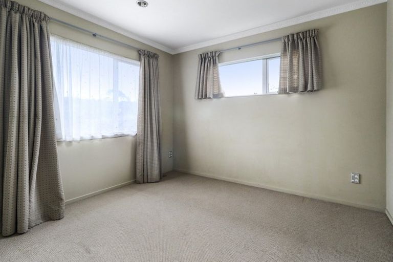 Photo of property in 237 Titirangi Road, Titirangi, Auckland, 0604