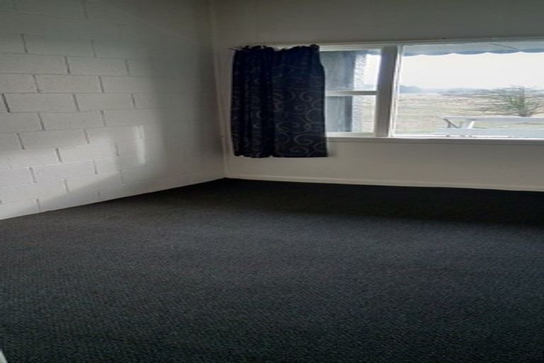 Photo of property in 90 Beach Road, Kaiapoi, 7630