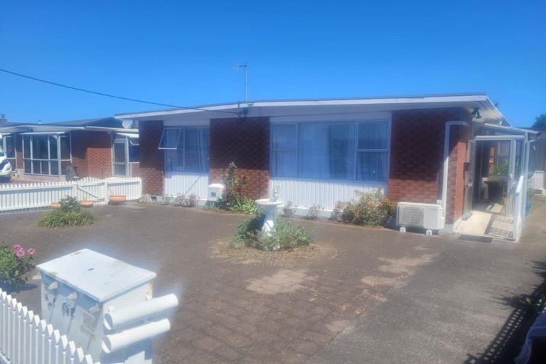 Photo of property in 42a Sackville Street, Fitzroy, New Plymouth, 4312