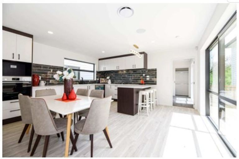 Photo of property in 189c Richardson Road, Mount Albert, Auckland, 1041