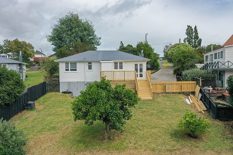 Photo of property in 1 Norrie Place, Putaruru, 3411