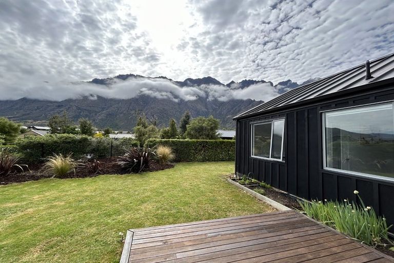Photo of property in 3 Caithness Court, Jacks Point, Queenstown, 9371