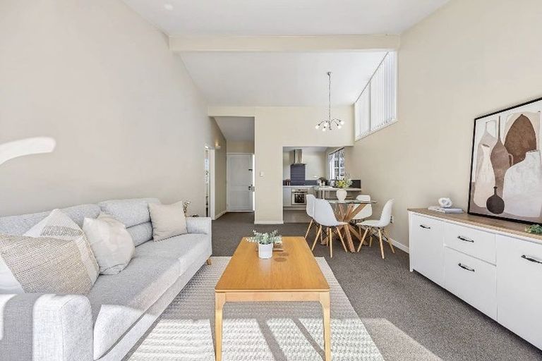 Photo of property in 72b Office Road, Merivale, Christchurch, 8014