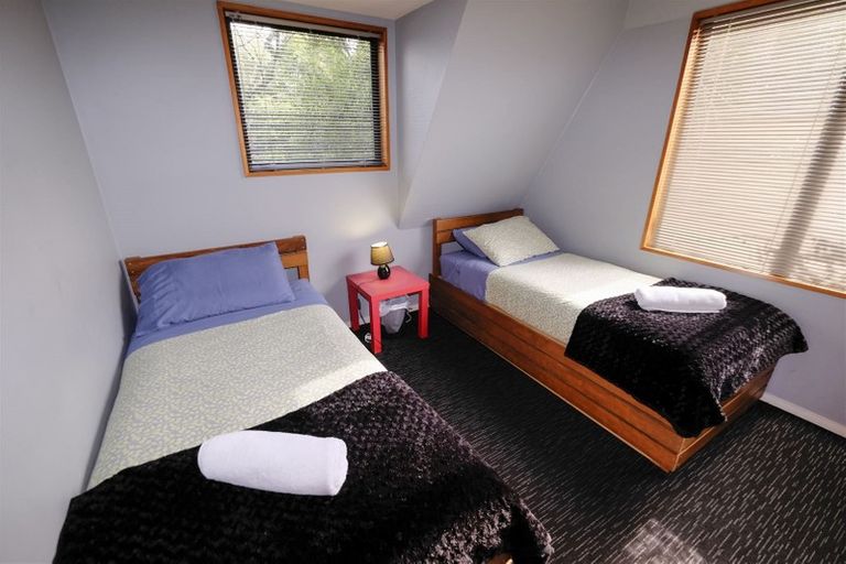 Photo of property in 518 Linwood Avenue, Woolston, Christchurch, 8062