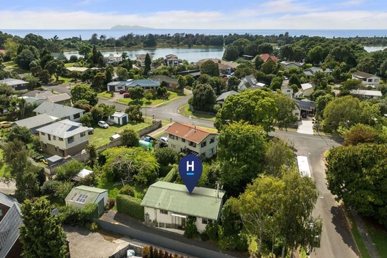 Photo of property in 2 Adela Stewart Drive, Athenree, Katikati, 3177