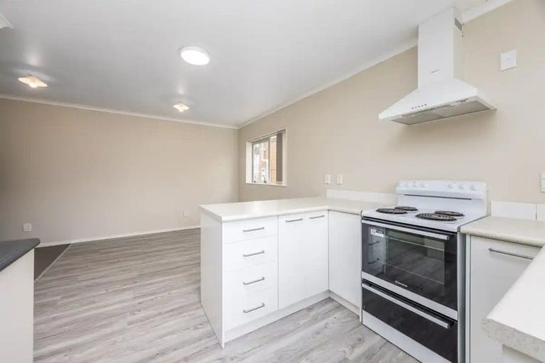 Photo of property in 15 Harriet Street, Favona, Auckland, 2024