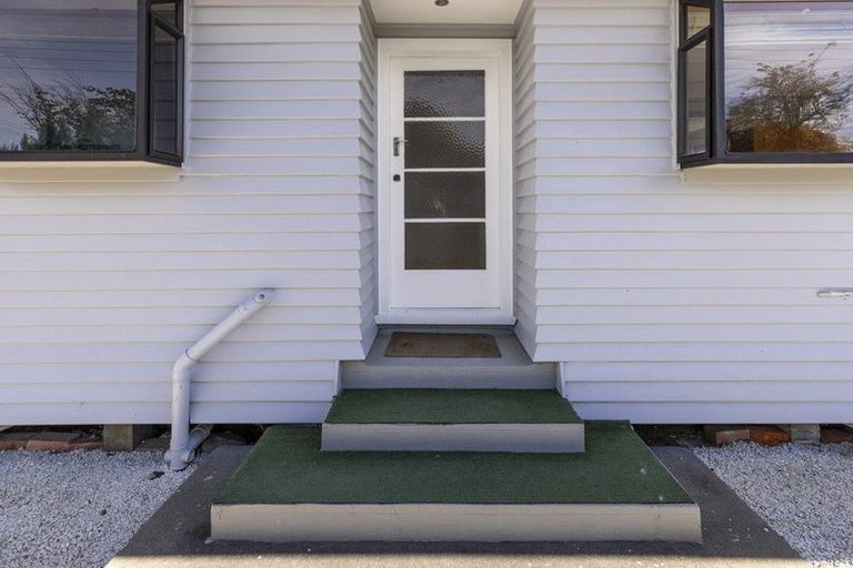 Photo of property in 24 Lucas Street, Riversdale, Blenheim, 7201