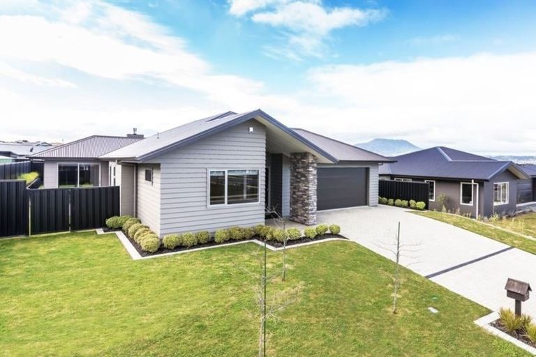 Photo of property in 33 Marabou Crescent, Nukuhau, Taupo, 3330