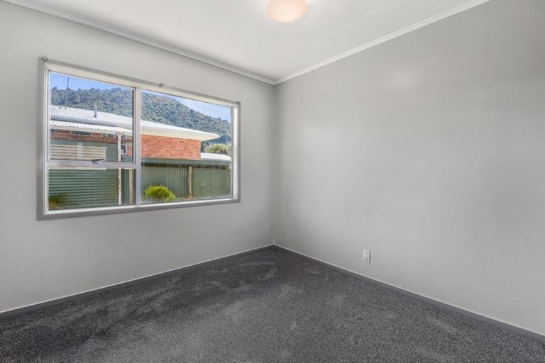 Photo of property in 16 Bay Grove, Pukehangi, Rotorua, 3015