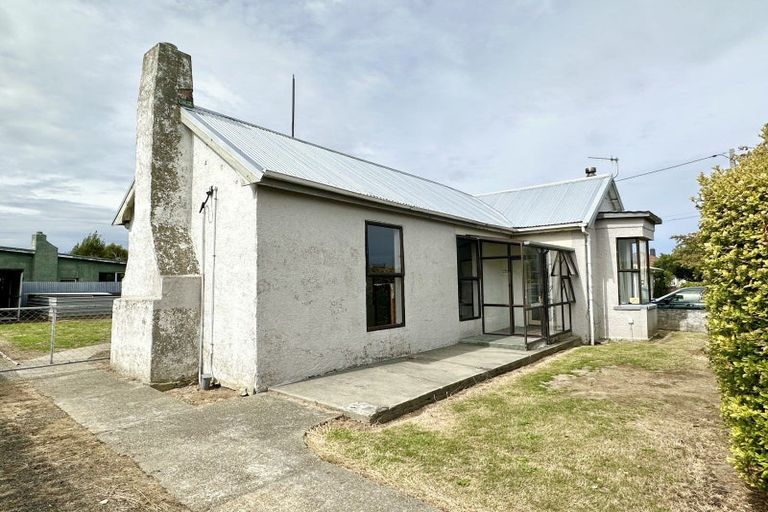 Photo of property in 240 Princes Street, Strathern, Invercargill, 9812
