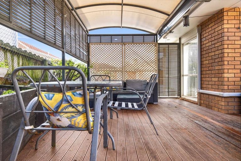 Photo of property in 50a Torkar Road, Clarks Beach, 2122