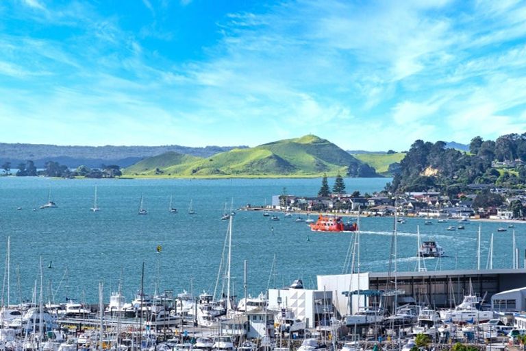 Photo of property in 24 Half Moon Rise, Half Moon Bay, Auckland, 2012