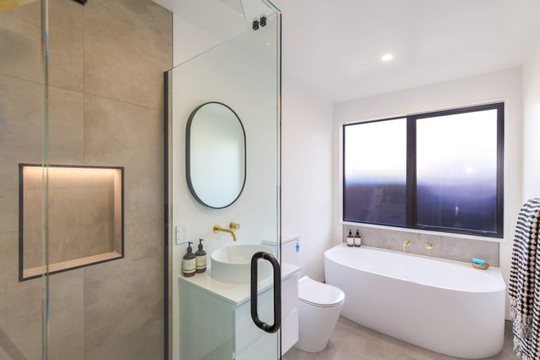 Photo of property in 19a Taurima Street, Hei Hei, Christchurch, 8042