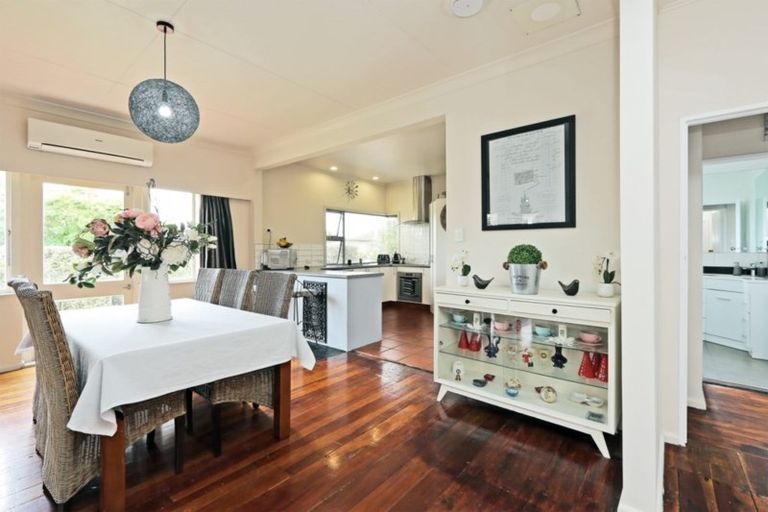 Photo of property in 406 Murdoch Road West, Raureka, Hastings, 4120