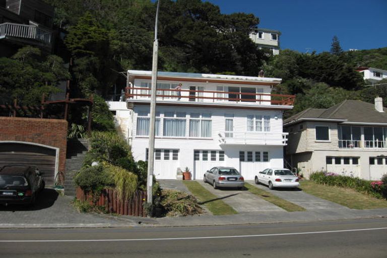 Photo of property in 220 Evans Bay Parade, Hataitai, Wellington, 6021