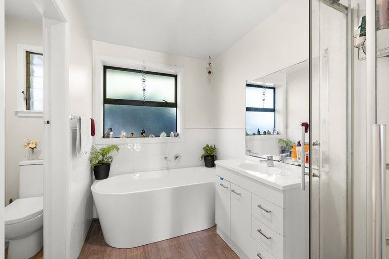 Photo of property in 500 Halswell Road, Halswell, Christchurch, 8025