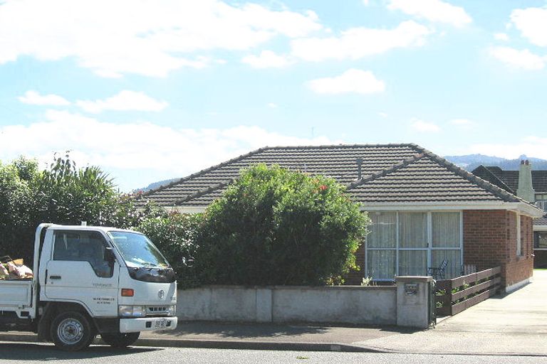 Photo of property in 84a Martin Street, Wallaceville, Upper Hutt, 5018
