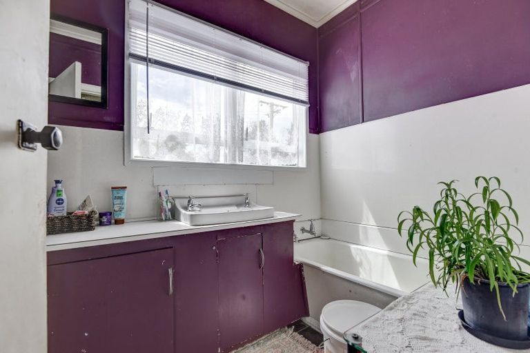 Photo of property in 1173 Karahaki Road, Waverley, 4591