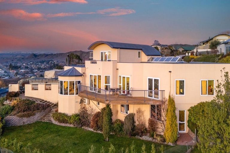 Photo of property in 7 Hawkdun Place, Bridge Hill, Alexandra, 9320