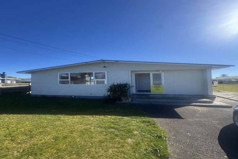 Photo of property in 18 Konini Street, Levin, 5510