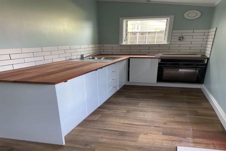 Photo of property in 6 Joseph Street, West End, Palmerston North, 4412