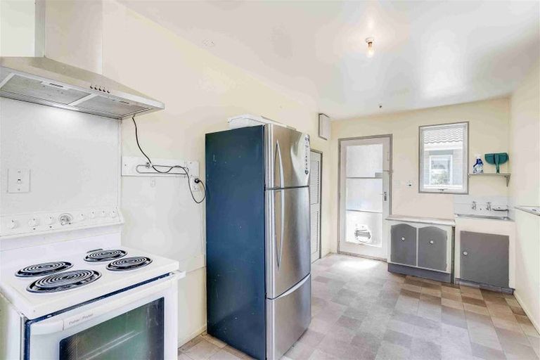 Photo of property in 1/136 Wainoni Road, Avondale, Christchurch, 8061