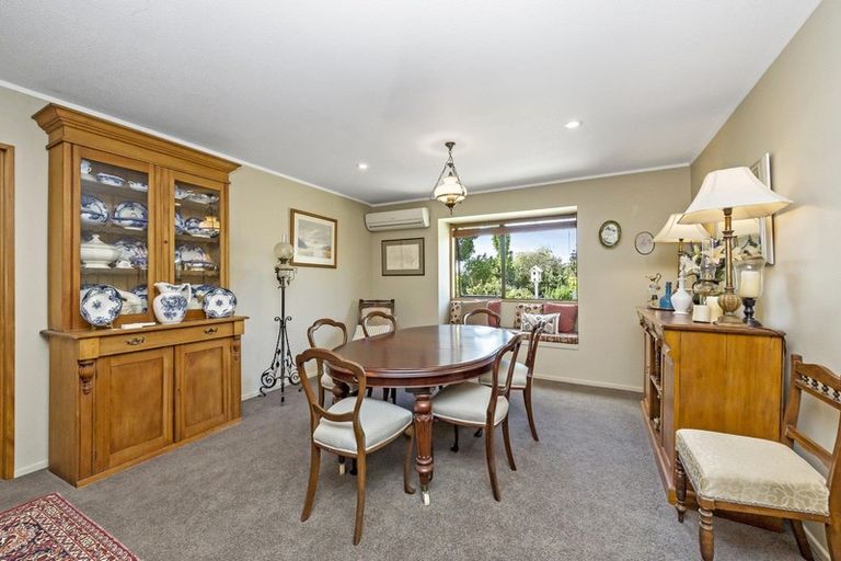 Photo of property in 15 Broad Street, Southbridge, 7602