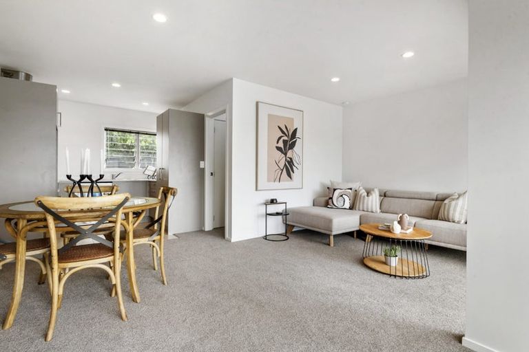 Photo of property in 5/37 Waipa Street, Birkenhead, Auckland, 0626