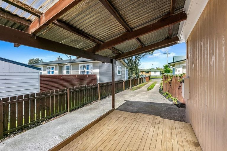 Photo of property in 6 Harris Street, Te Puke, 3119