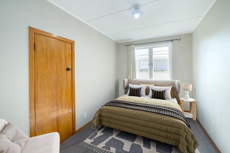 Photo of property in 10 Jellicoe Place, Solway, Masterton, 5810